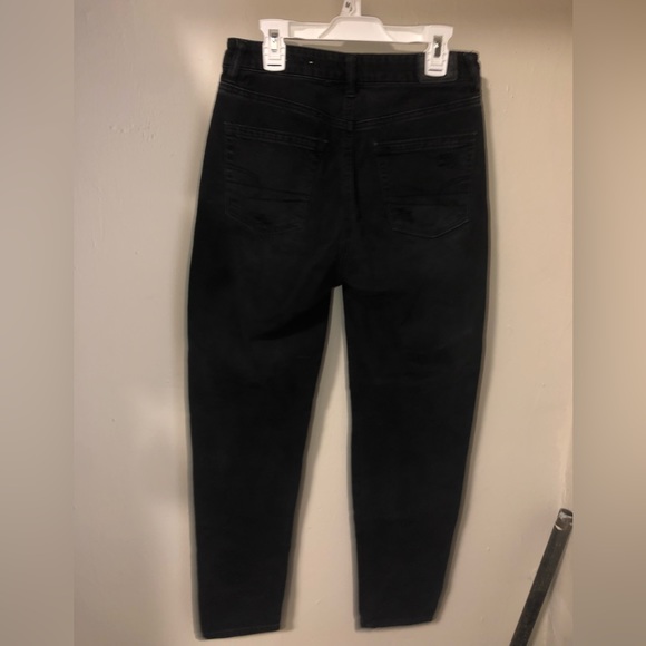 American Eagle Black Ripped Straight Mom Jeans - Picture 4 of 6
